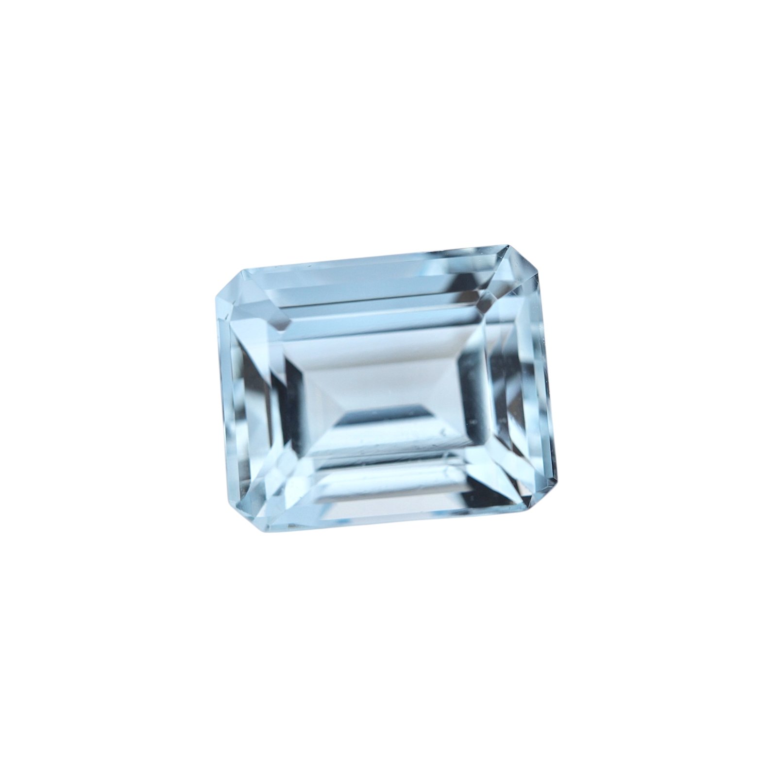 Aquamarine - Emerald Cut - 11 x 9 mm - 5.67 ct