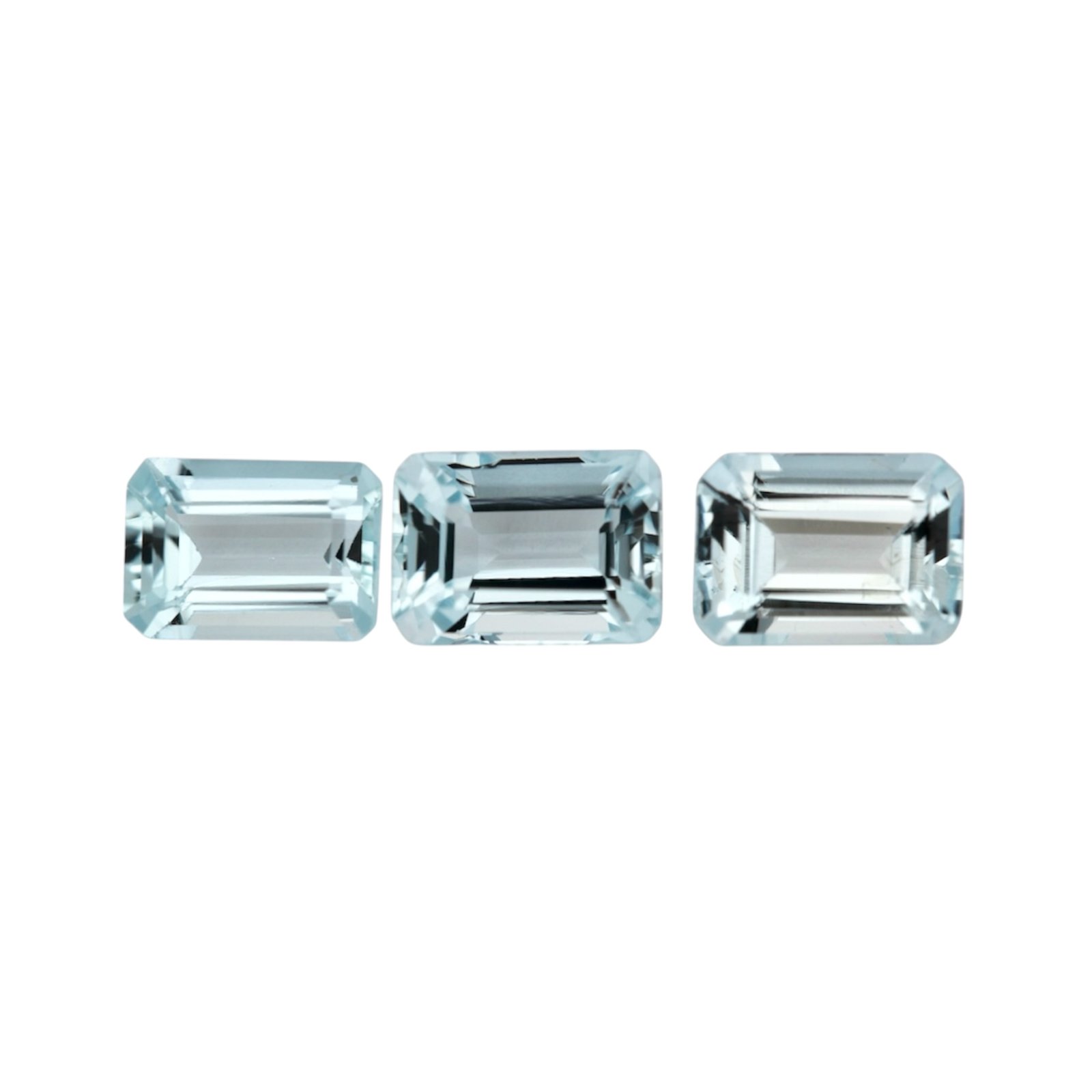 Aquamarine - Emerald Cut - 8 x 6 mm (Light Blue)