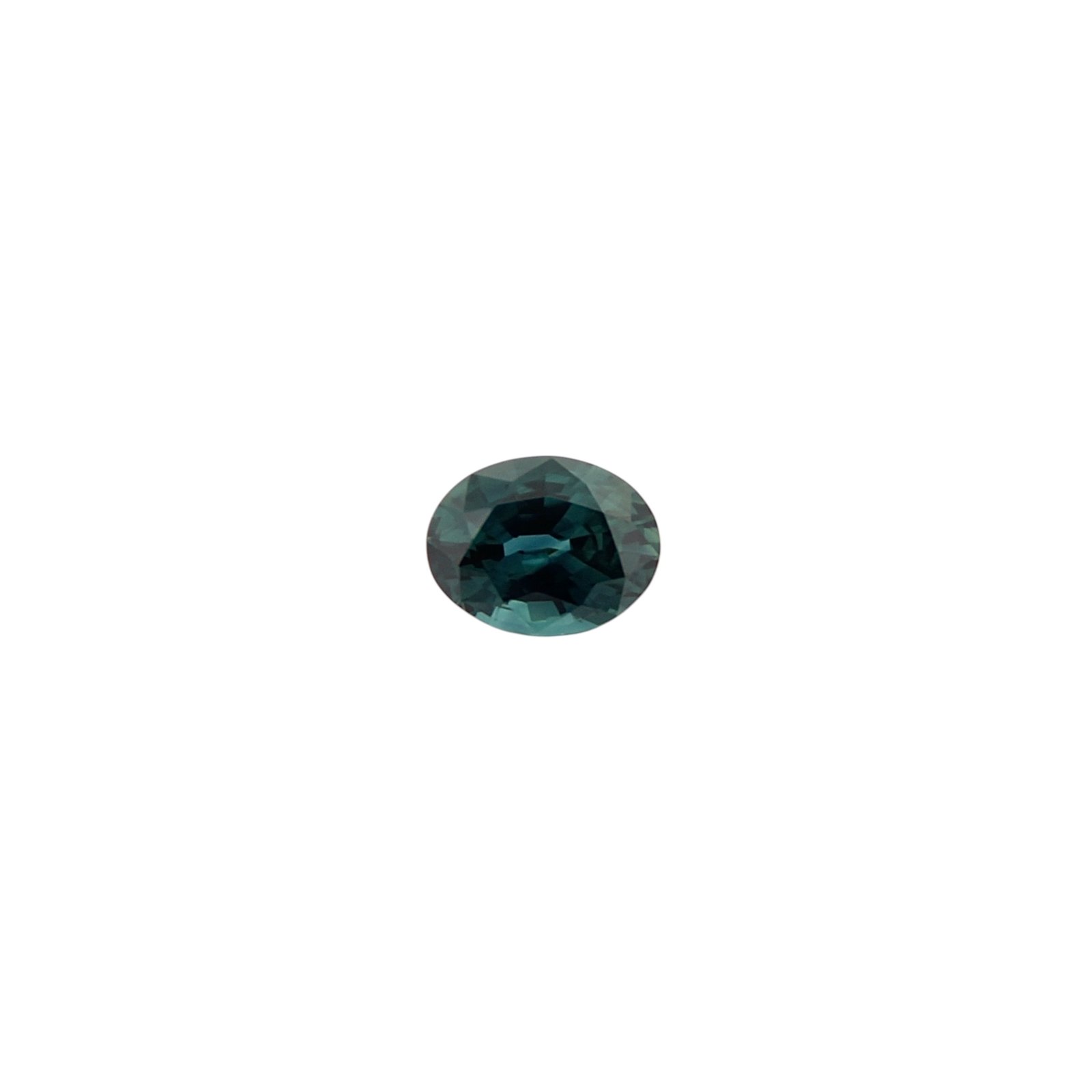 Australian Parti Sapphire - Oval - 8.25 x 6.9 mm - 1.93 ct