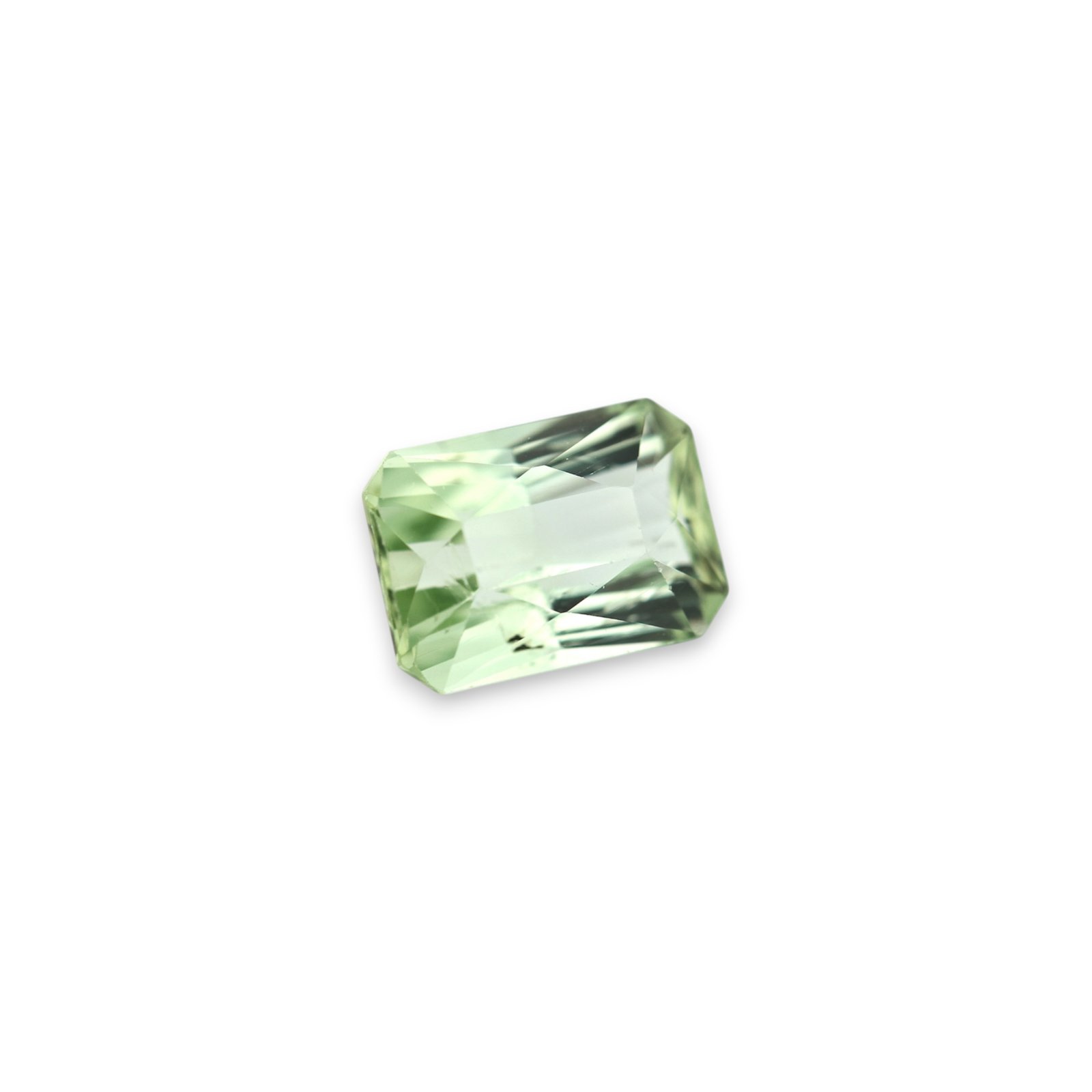 Green Tourmaline - Radiant - 8.9 x 6.3 mm - 2.19 ct