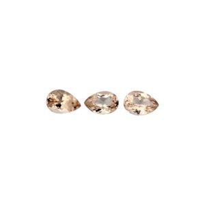 Peach Morganite – Pear Shape – 4 x 3 mm
