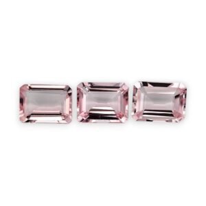Pink Morganite – Emerald cut – 9 x 7 mm (Dark Pink)