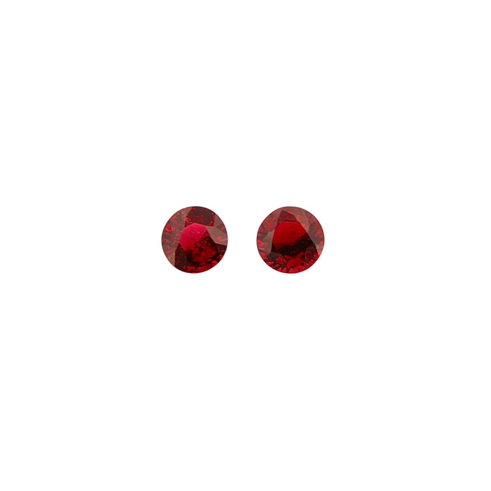 Red Spinel (Burmese) - Round (Pair) - 5.7 mm - 1.87 ct