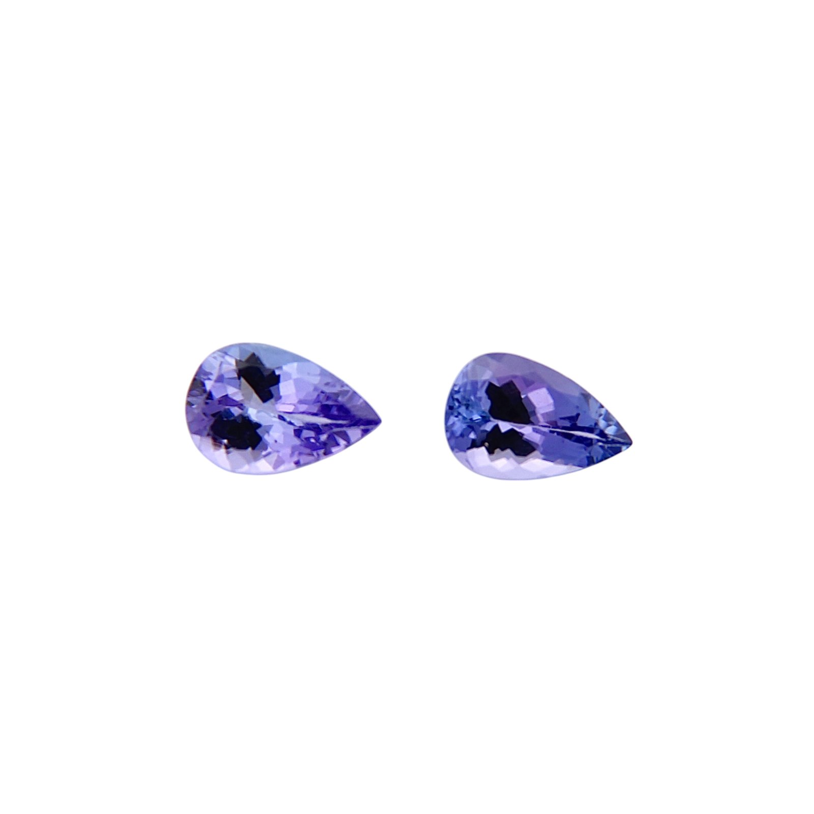 Tanzanite - Pear Shape - 9 x 6 mm (AA)
