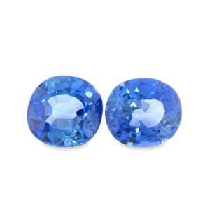 Blue Sapphire – Cushion (Pair) – 6.7 x 6 mm – 2.73 ct